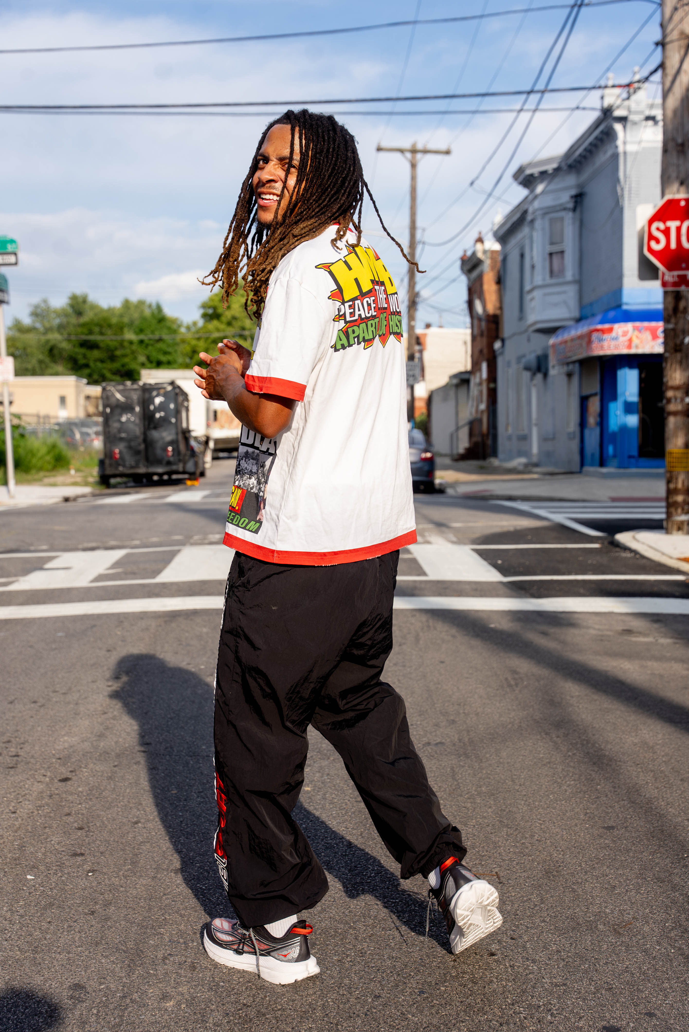 Nelson Mandela Vintage Rap Tee Graphic T-Shirt | HMBL WORLD Red Trim Ringer Tee